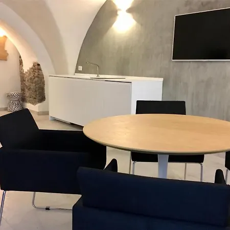 아파트 Modern And Historic Openspace In The Center
